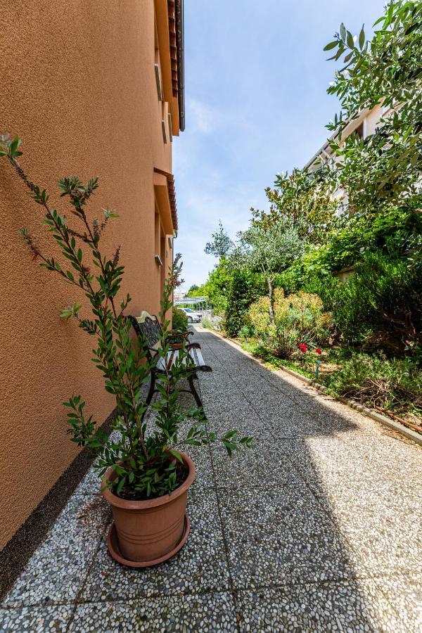 Apartments Creska バスカ エクステリア 写真