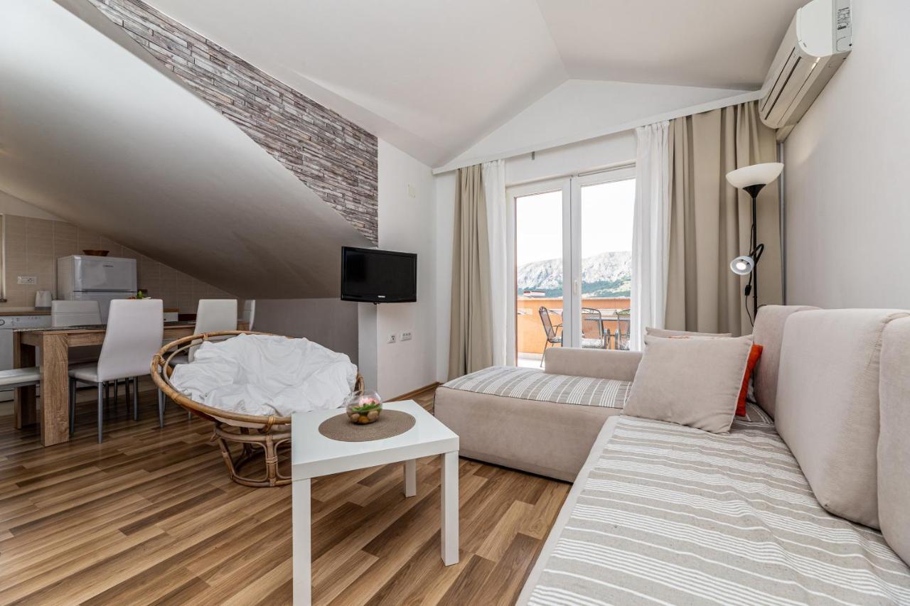 Apartments Creska バスカ エクステリア 写真