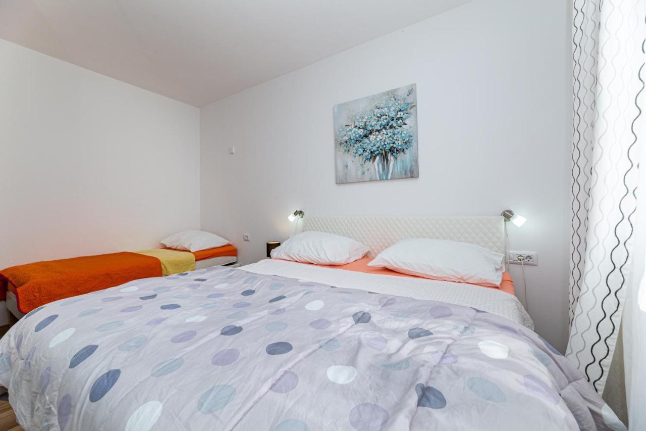Apartments Creska バスカ エクステリア 写真