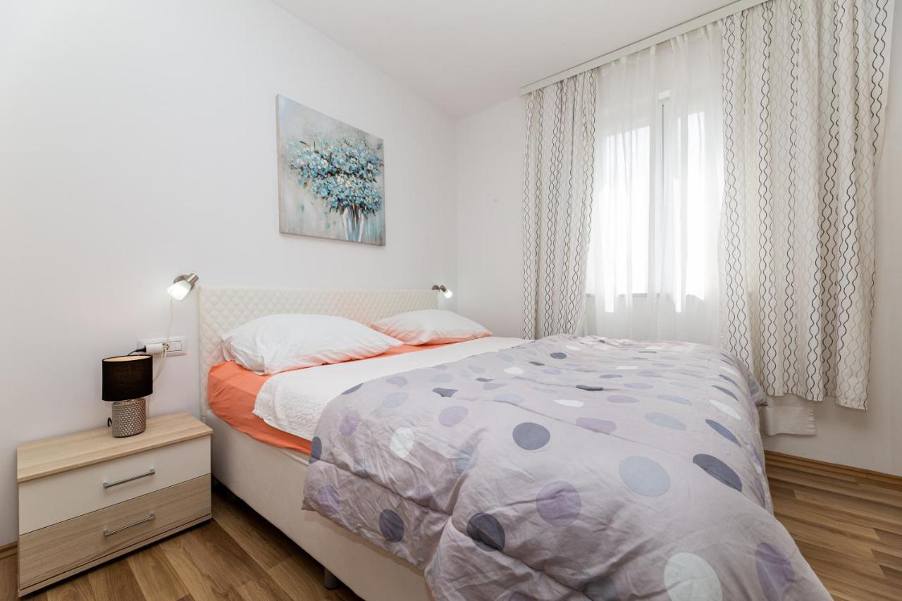 Apartments Creska バスカ エクステリア 写真