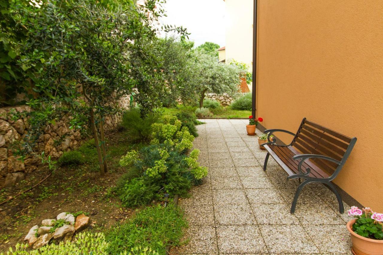 Apartments Creska バスカ エクステリア 写真