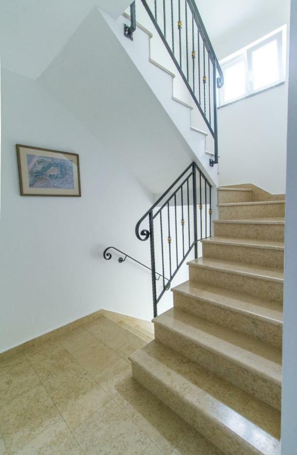 Apartments Creska バスカ エクステリア 写真